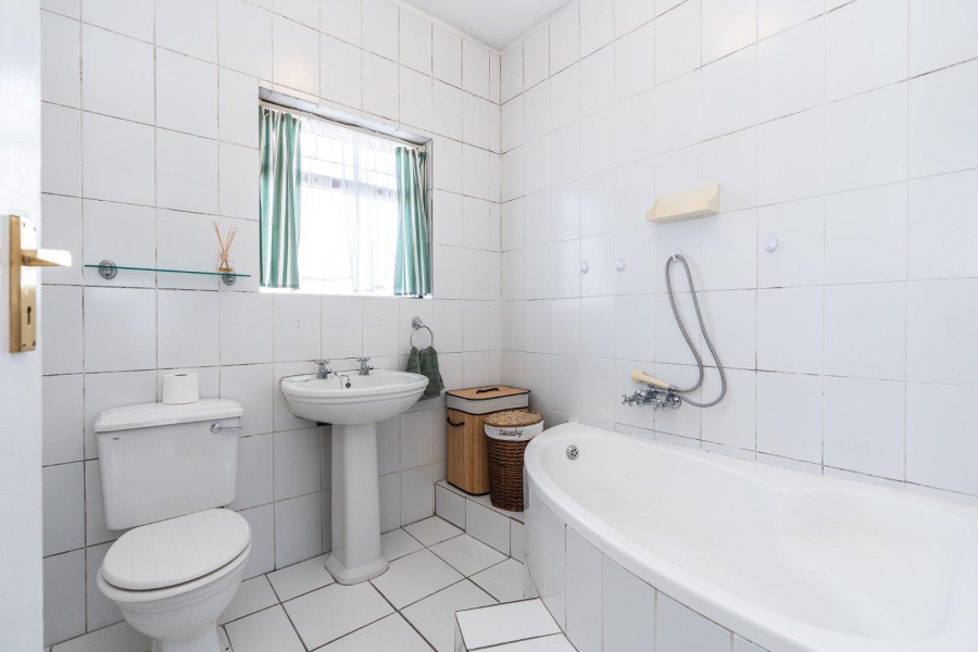 3 Bedroom Property for Sale in Milnerton Western Cape